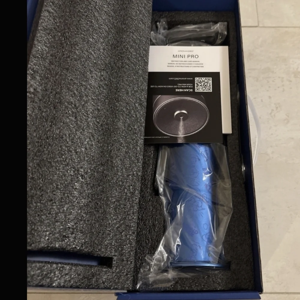 NIB Aroma360 Donald Duck Disney Blue Embossed Mini Pro Pod Diffuser